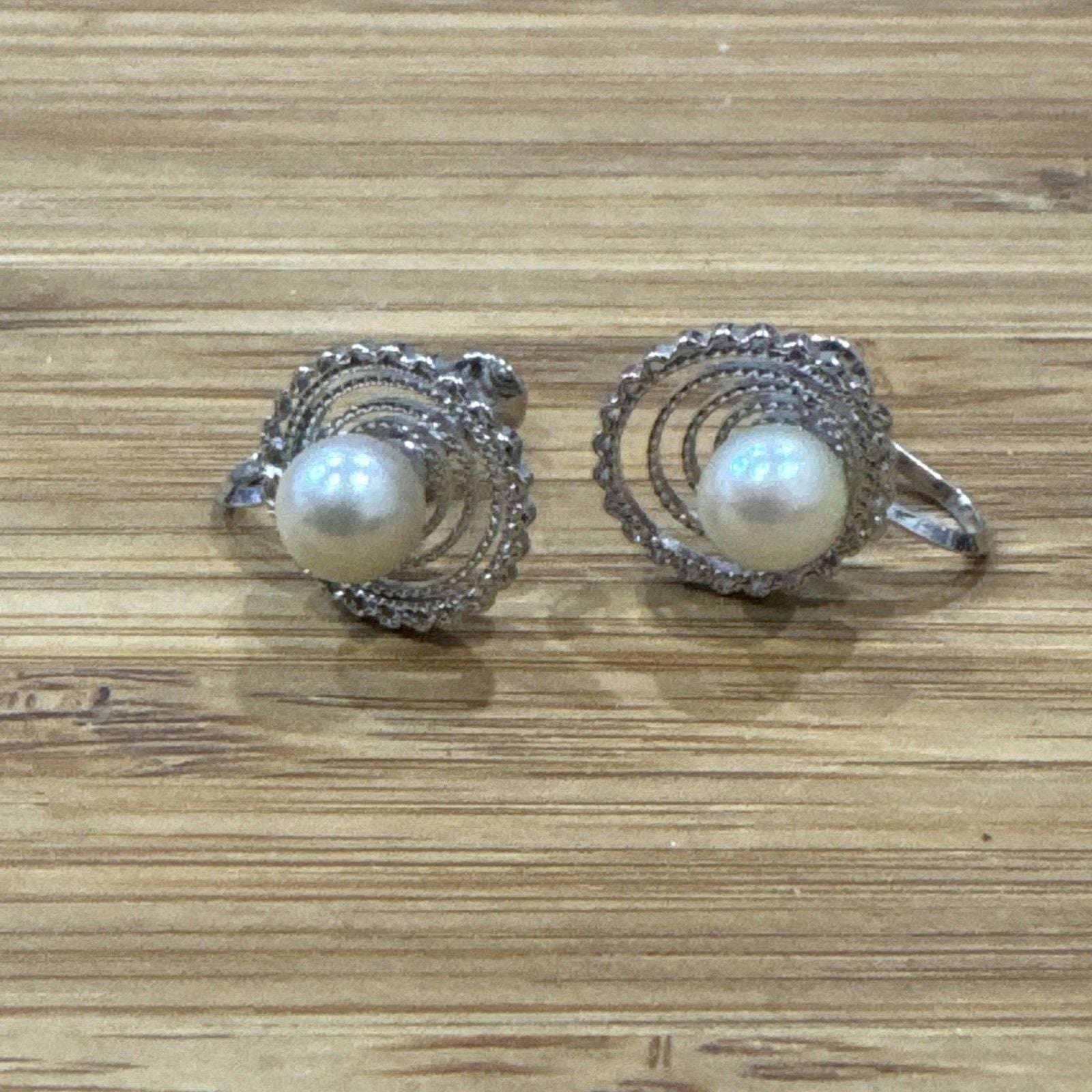 Vintage Sterling Silver Genuine Pearl Screw Back Earrings Swirl Floral 2