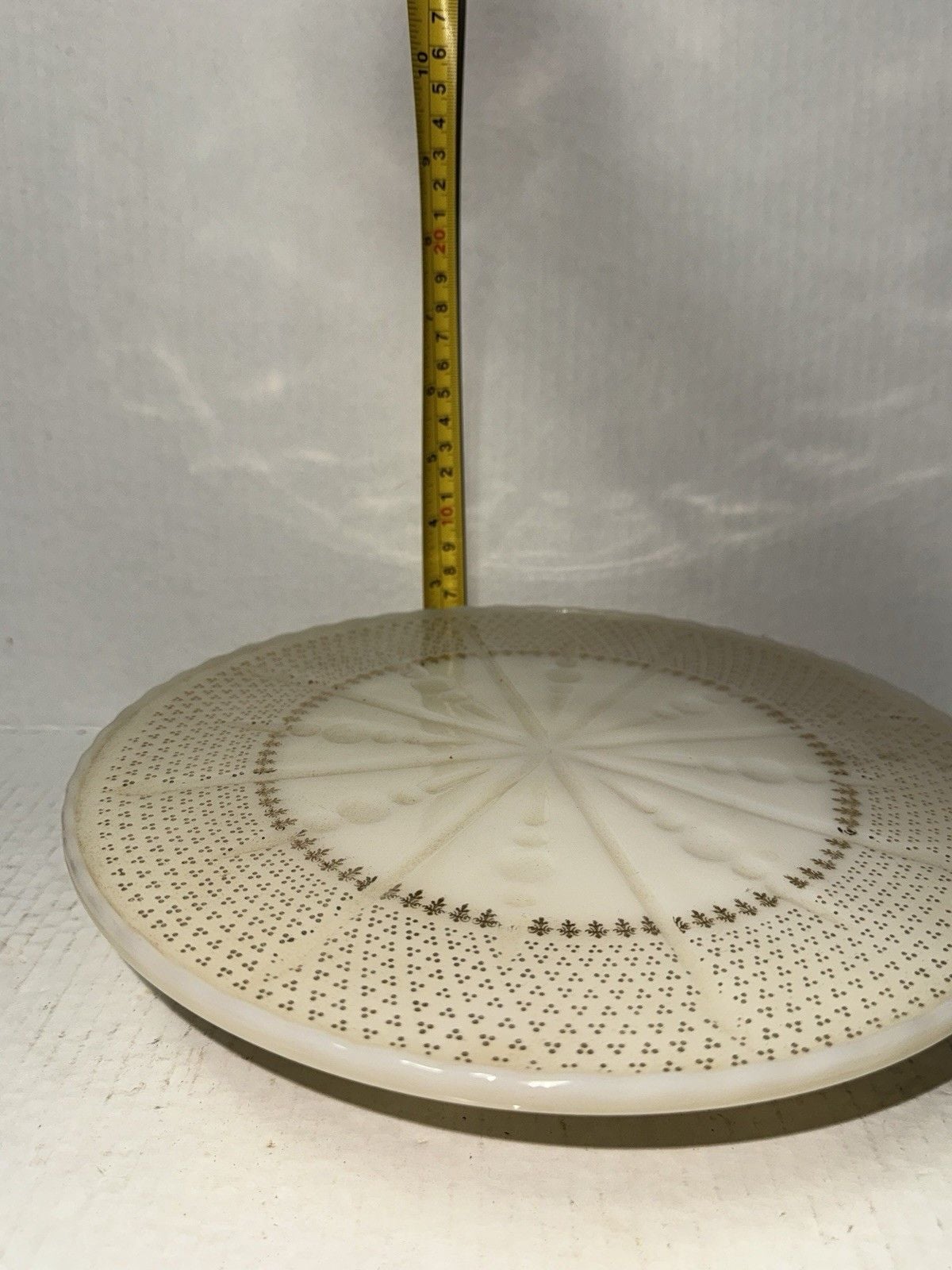 Vtg Anchor Hocking Cake Plate Stand ~ Ivory Milk Glass W/ Gold Fleur De Lis 10”W 4