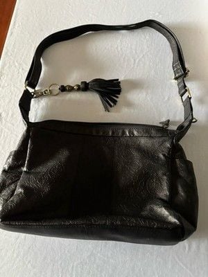 Great American leather works Black Embossed Floral Leather Shoulder bag Tassel 2