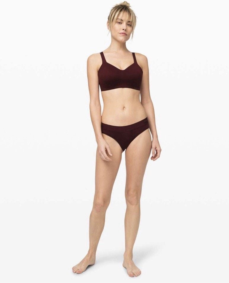 Lululemon Hold True Bra Top 36E 9
