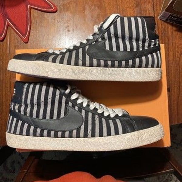 Size 11.5 - Vintage Nike Blazer Premium SB Pinstripe 2006