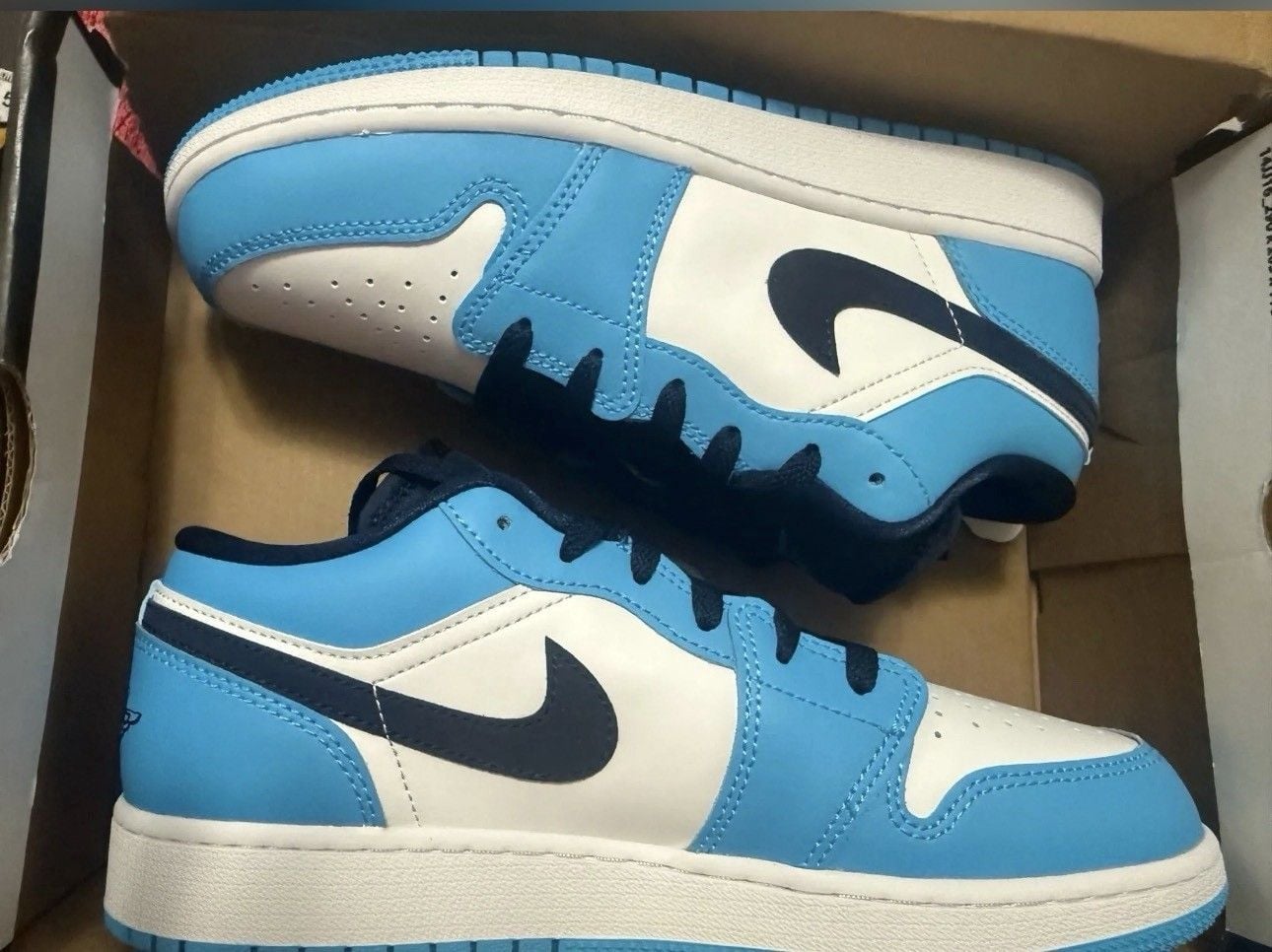 Jordan Air Jordan 1 Low (GS) Blue/White/Black Low Top Leather US 6.5 553560-144 4