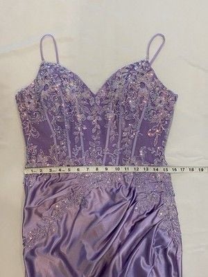 Satin Slit Lace-Up Formal Dress Deep V-Neck and Shimmering Lace Size Medium 6