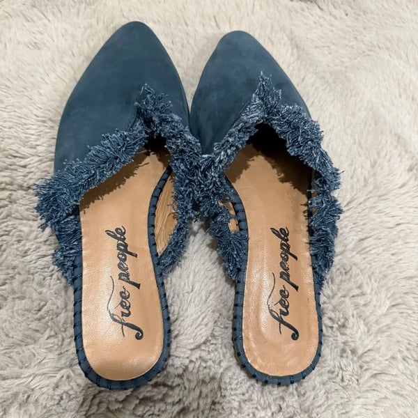 Free People Women's Frayed Blue Mules Size 37