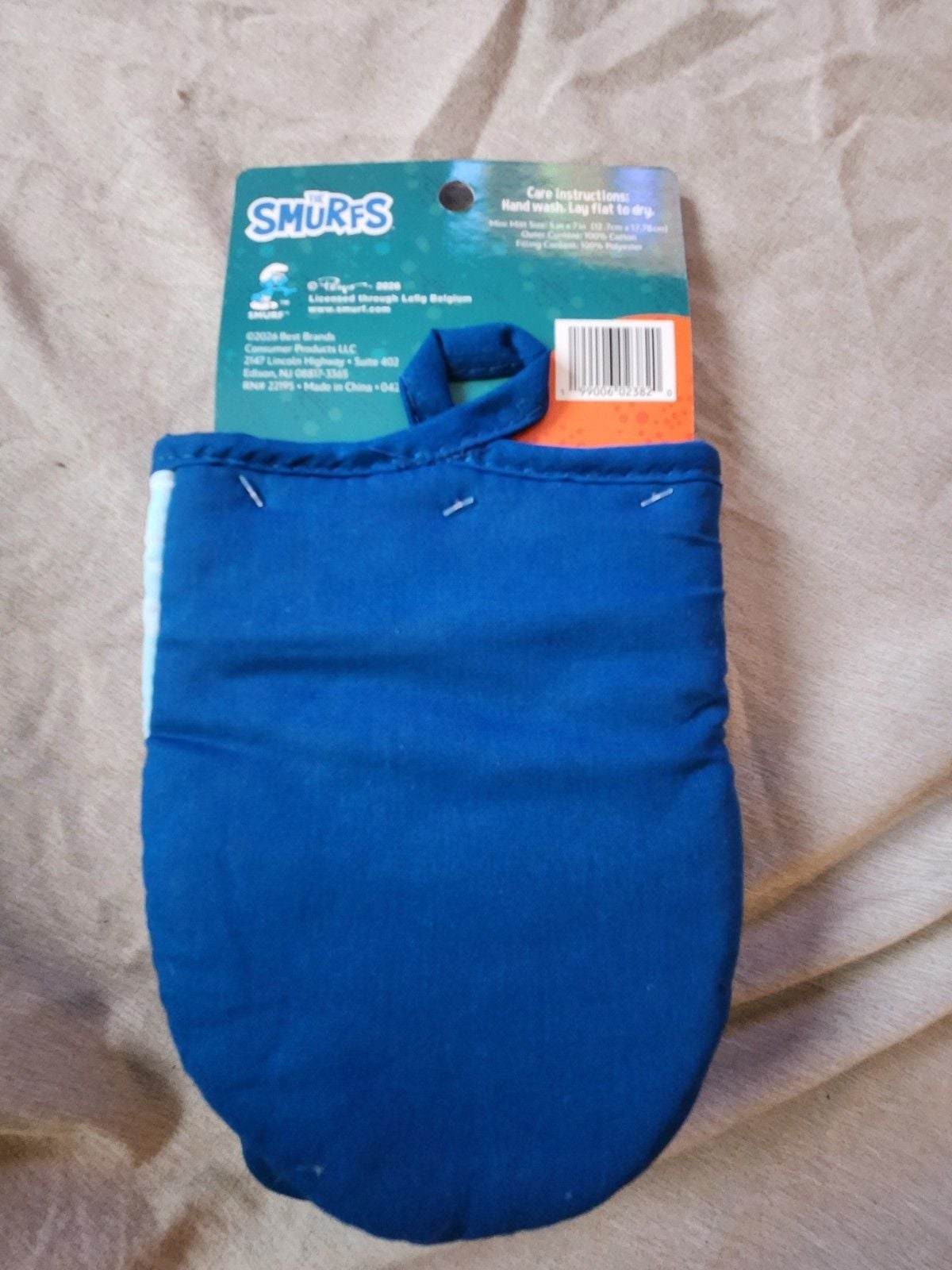 The Smurfs Smurfette Mini Oven Mitt Blue Cotton/Poly Hanging Loop MPN 22398 2
