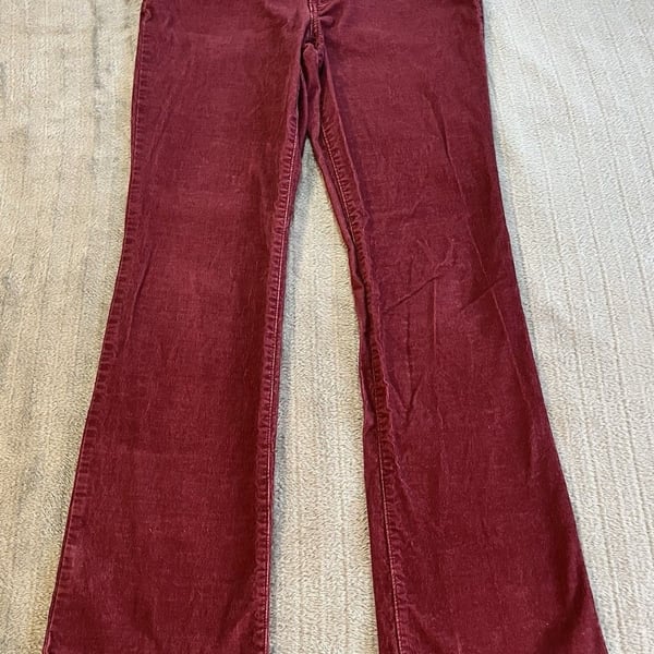 Women’s Eddie Bauer Corduroy Flare Pants Burgundy Size 8 Curvy Bootcut Fall