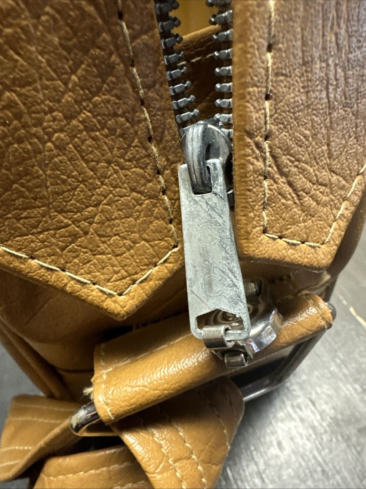Vintage SAMSONITE Brown Shoulder Bag Carry on Luggage Tote Silhouette Classic 9