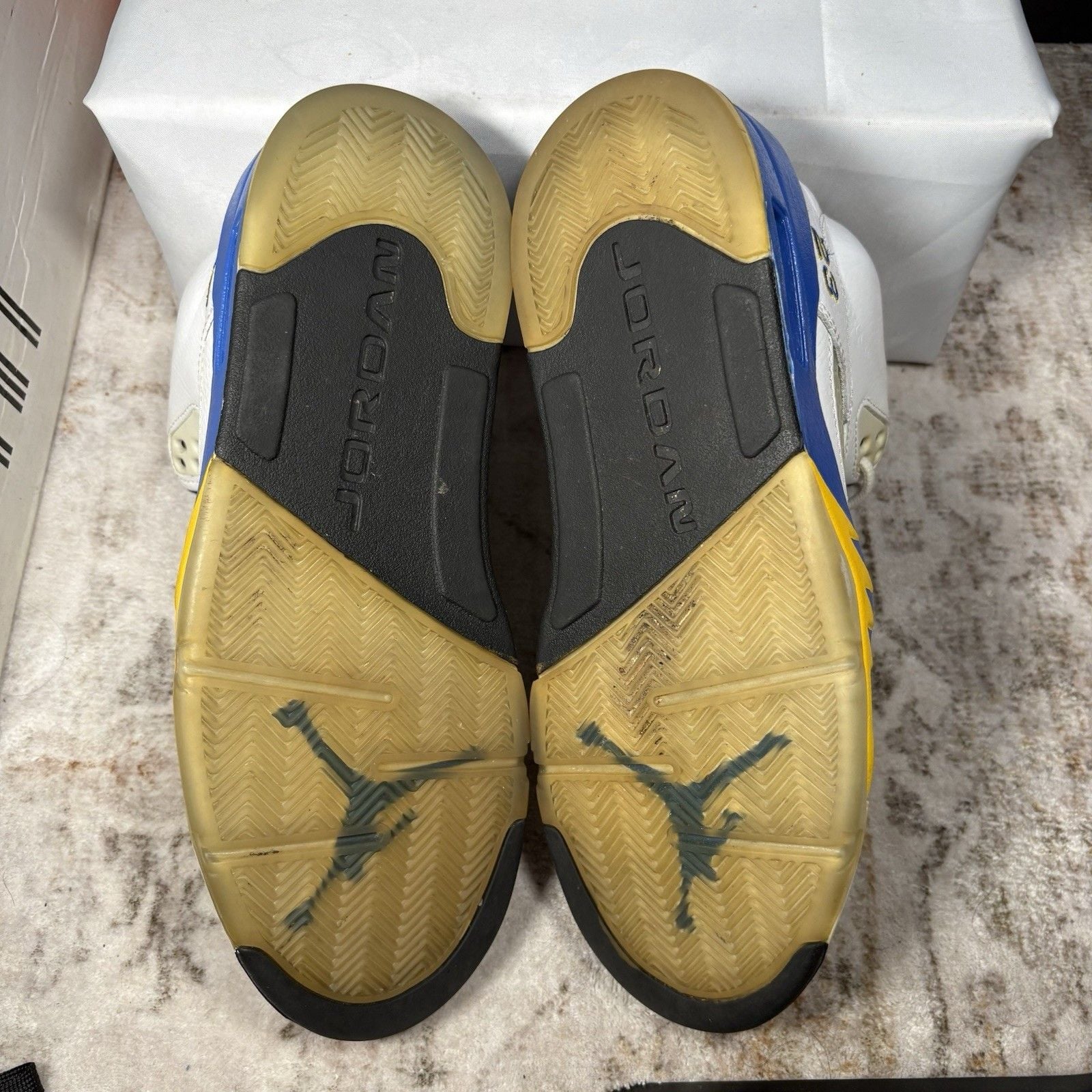 Size 9.5 - Air Jordan 5 Retro 2013 Laney 6