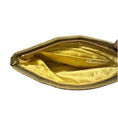 Elegant Gold Mesh Clutch Purse with Star & Moon Charm Bracelet – Evening Bag 3