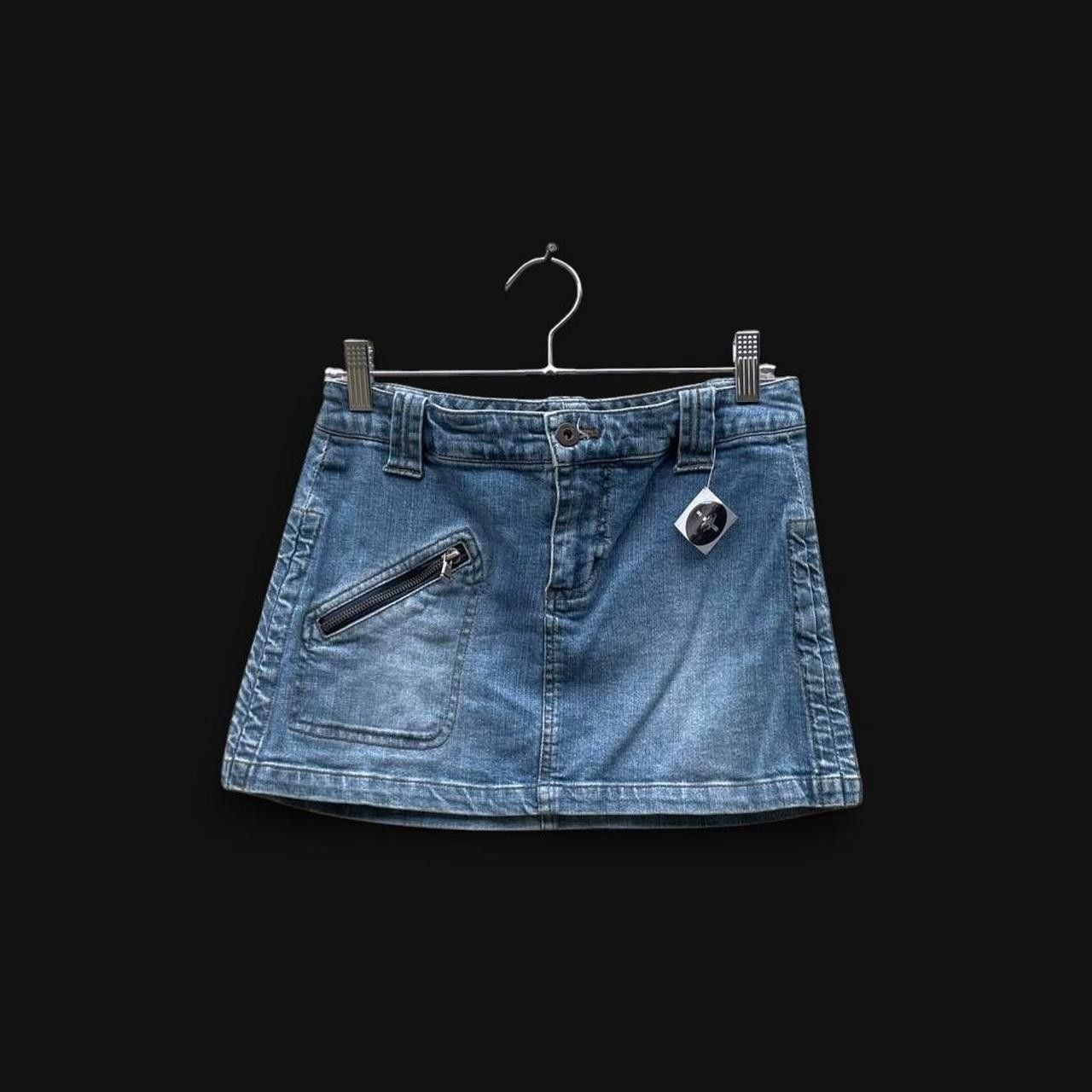 2000s denim mini skirt 2