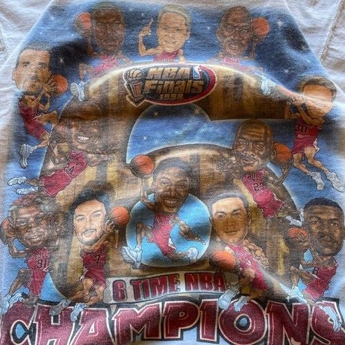 Vintage Chicago Bulls 6-Time NBA Champions T-Shirt 3