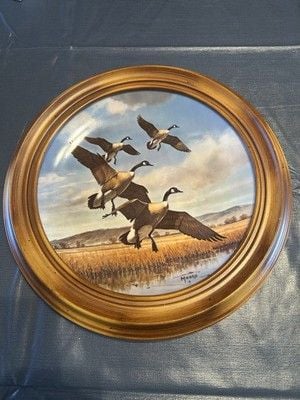 1978 MAASS Plate And Frame “Gliding In” Brown & Bigelow Collector’s Edition 1
