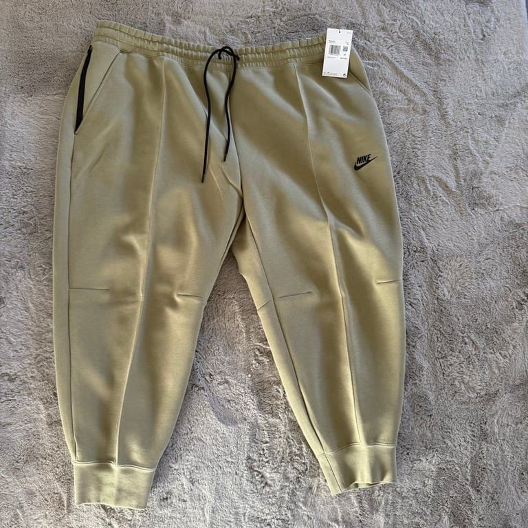 NWT Nike Women's Standard Fit Mid Rise Jogger Pants size 3X relaxed 2