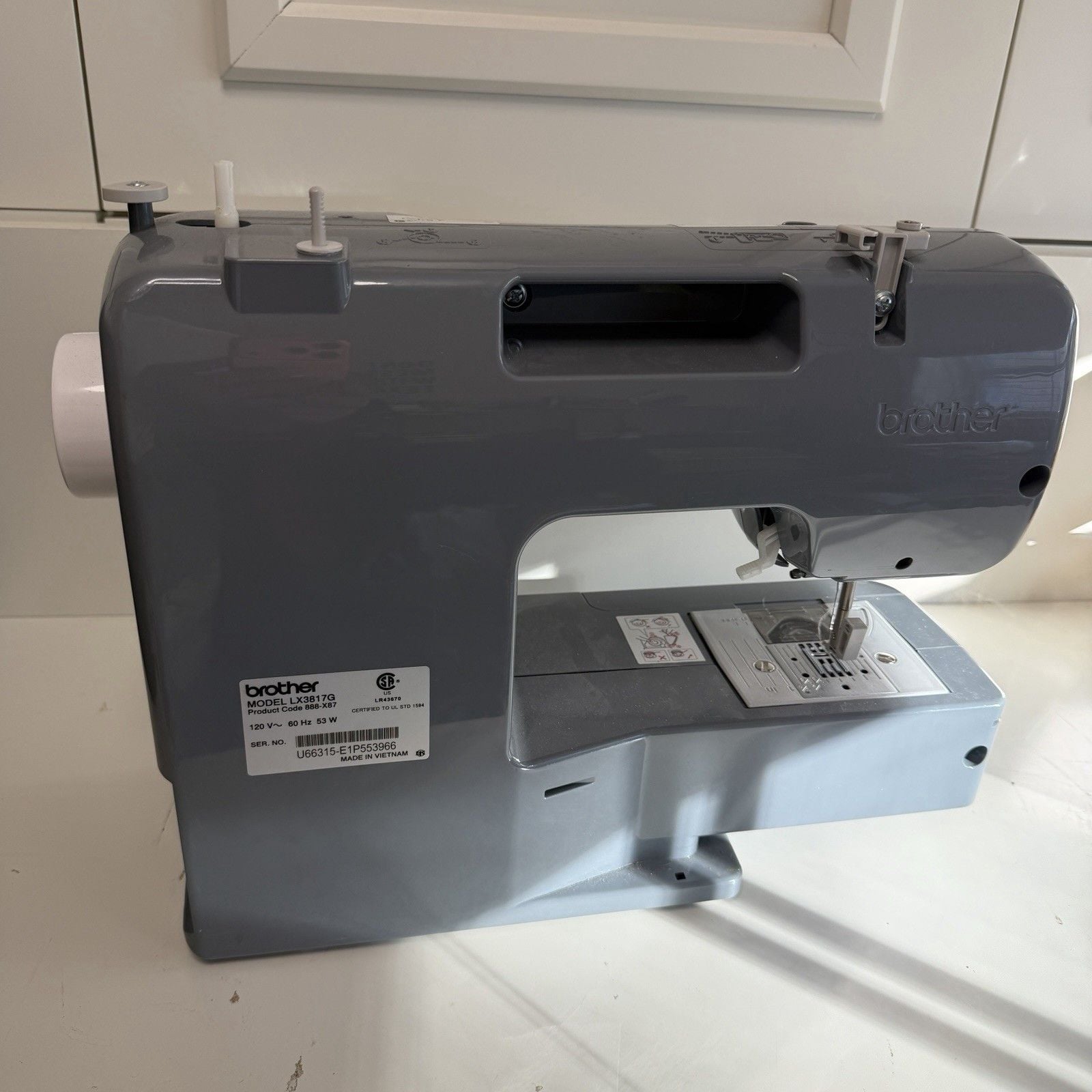BROTHER LX3817G SEWING MACHINE 17 StitchPortable Full Size SewingMachine EUC 7
