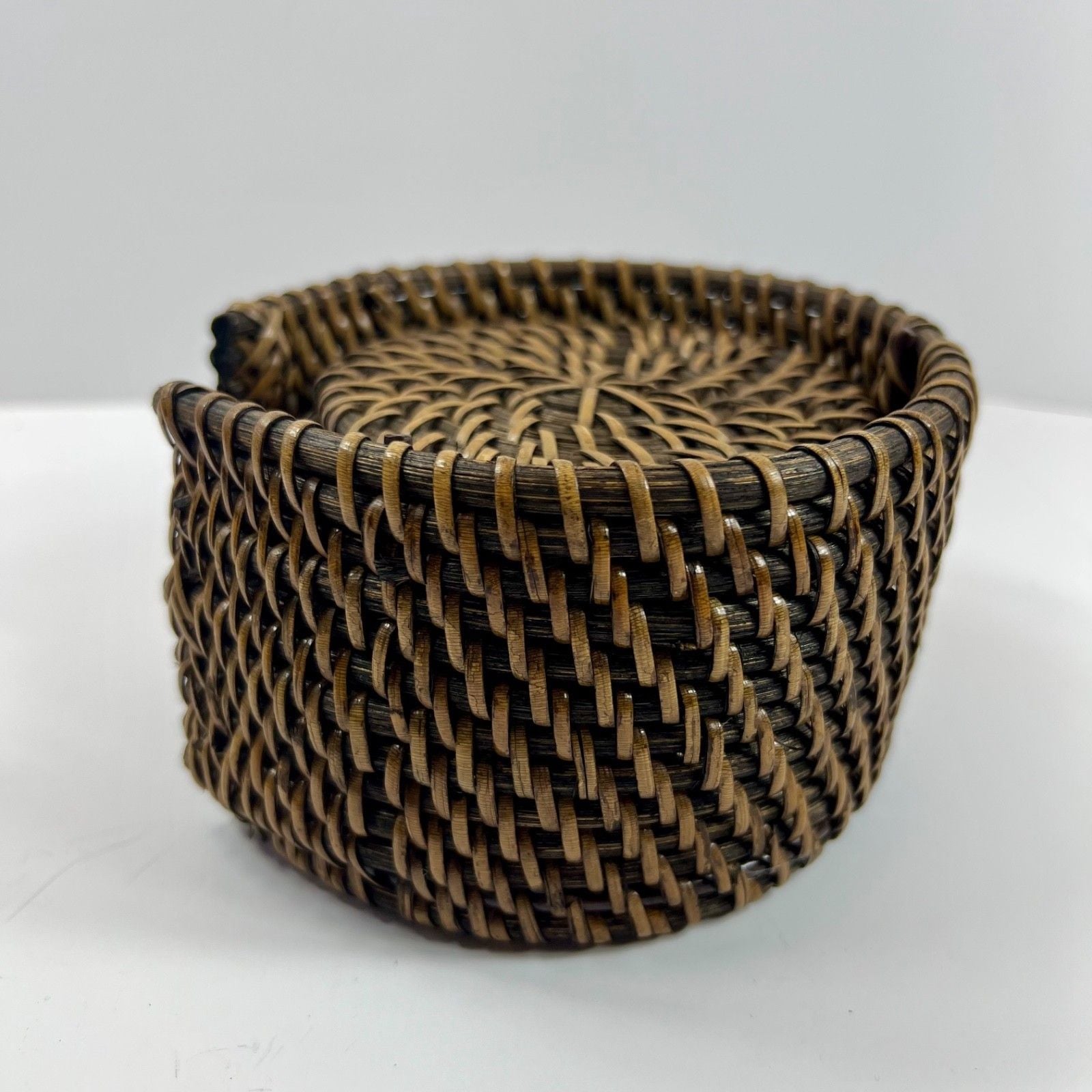 Set of 7 Brown Rattan Woven Wicker Round 4" Coasters with Storage Basket Boho 5