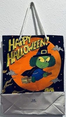 RARE VTG NOS Happy Halloween Witch Flying Over The Moon Gift Bag Made In Taiwan 4