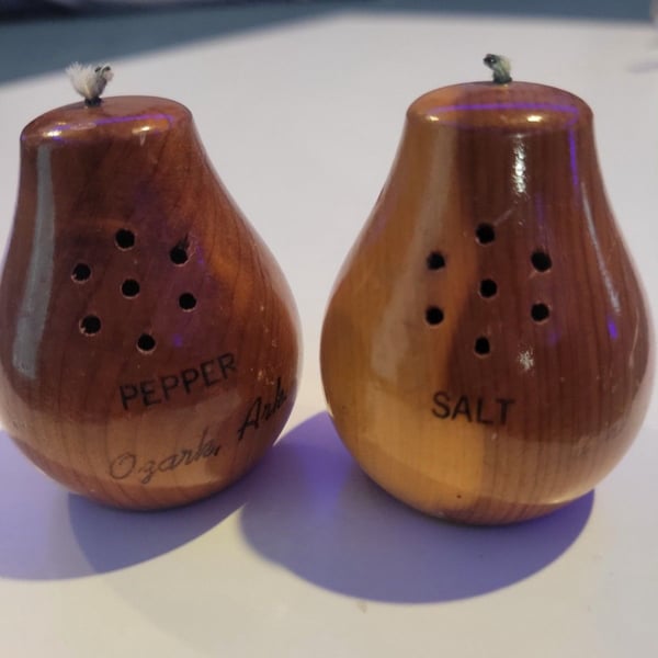 Ozark, Arkansas Wooden Souvenir Salt And Pepper Shakers