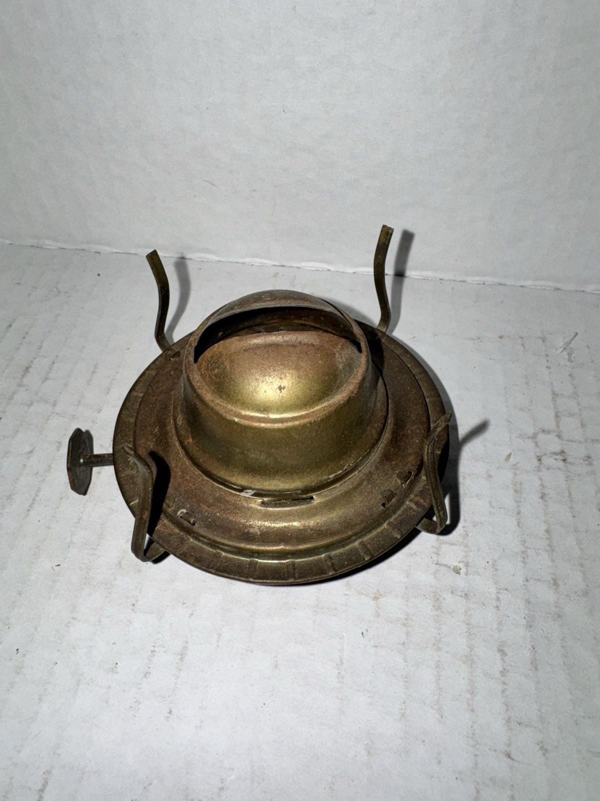 Vintage Eagle Oil Kerosene Lamp Burner Replacement Part Metal Untested 2
