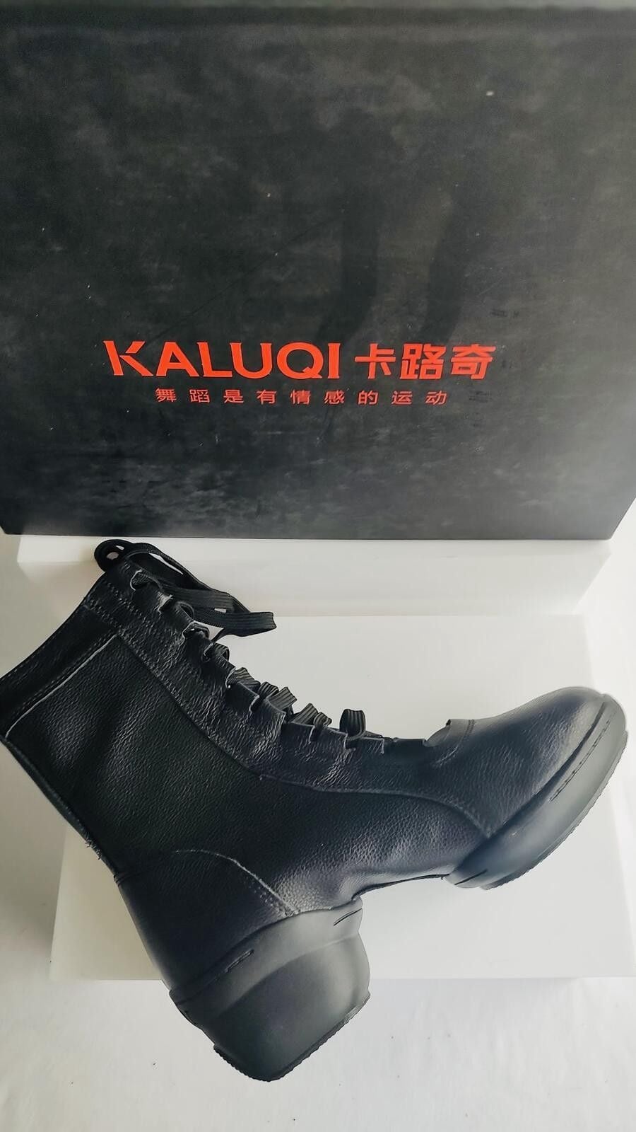 KALUQI Black Lace-Up Ankle Boots with Block Heel 9