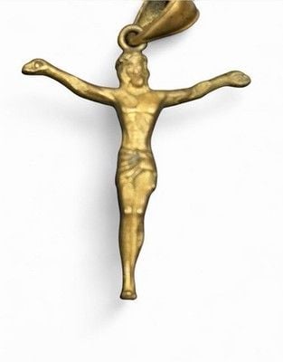 Vintage Solid 14K Gold Christ The Redeemer Style Jesus Pendant 9.5 Grams Estate 7