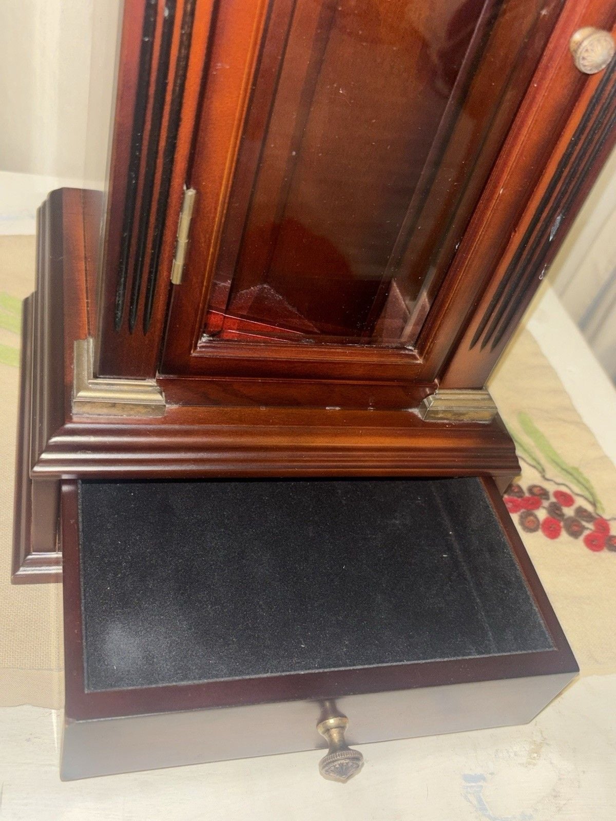 Vintage Bombay Company Rotating Jewelry Box Chest Case Organizer Necklace 18" 7