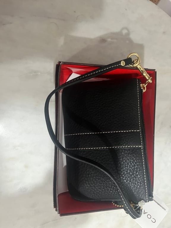 Coach Black Leather Wristlet 4