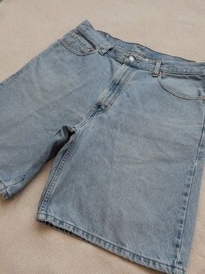 VTG 2002 Levis 550 Relaxed Denim Shorts Light Wash Men’s W36 Made Colombia 748 12