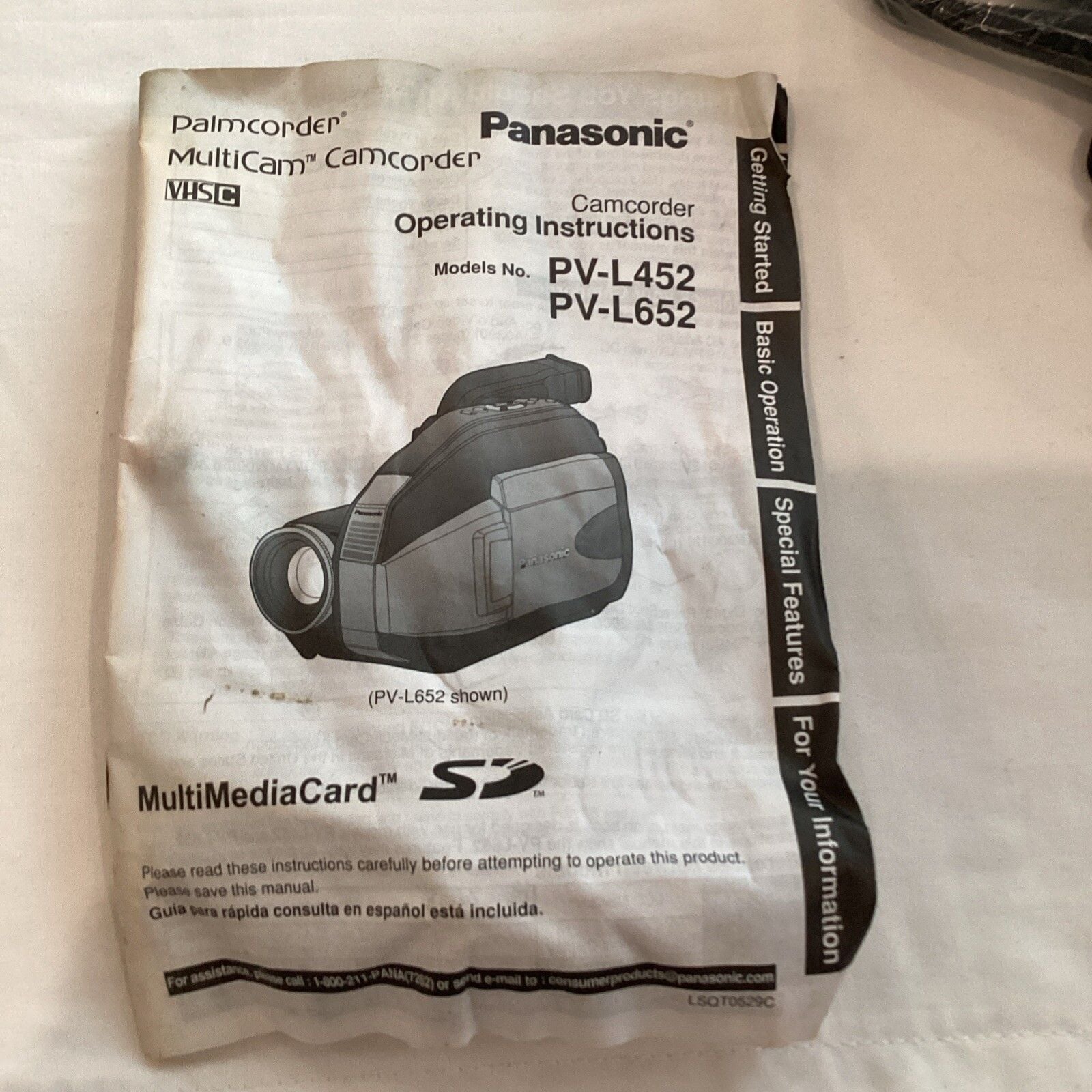 Panasonic Pamcorder VHS-C Camcorder PV-L452 W Battery, Cord, Strap, And Manual 13