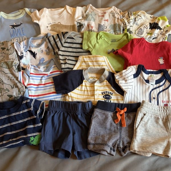 Infant/Boys 0-3 Months Bundle Of 16 Pieces Mostly One Piece.