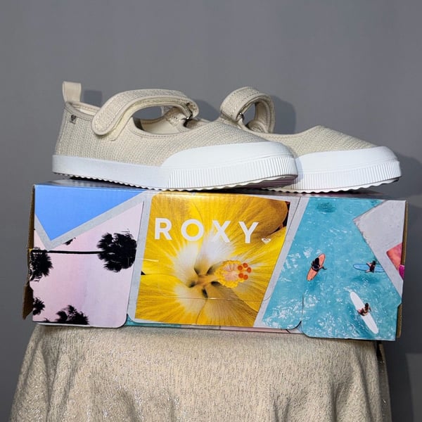 Roxy Women's Canvas Mary Jane Sneakers Beige Slip On Comfort Shoes