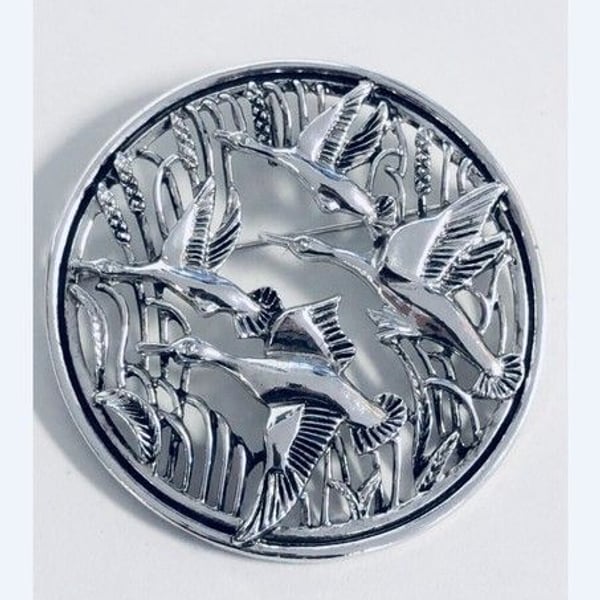 Vintage 1967 Saran Coventry “Birds In Flight” Convertible Brooch/Pendant Silver