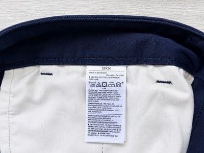 Old Navy Slim Built-In Flex Chino Pants Mens 28x30 Navy Blue NWT Stretch 6