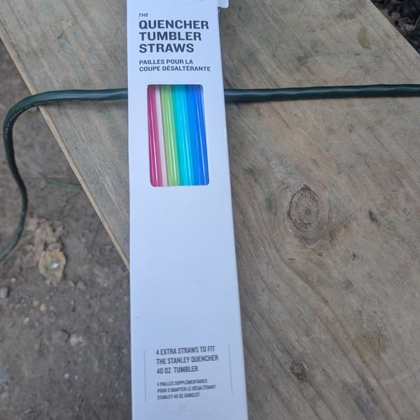 Stanley Quencher 40oz Tumbler Replacement Straws Pack of 4 Rainbow Multicolor...
