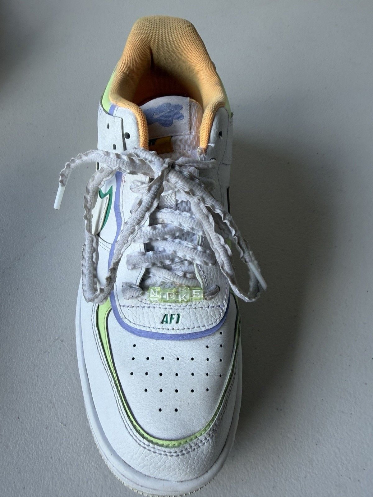 Nike Air Force 1 Low Top Men’s Colorblock Lace-Up Sneakers White Orange Green 6