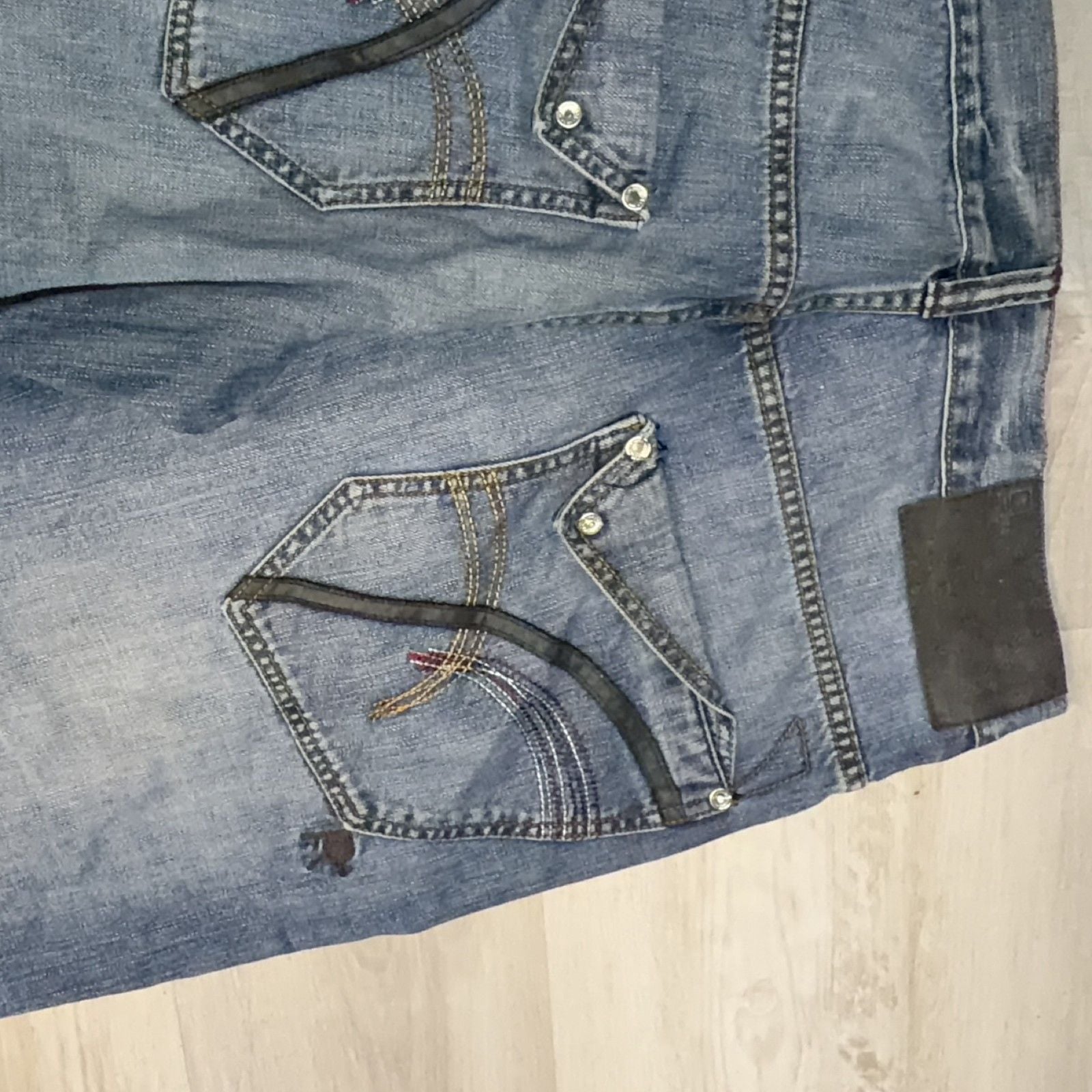 Rocawear Men's Regular Fit Jeans Blue Denim Hip Hop Cotton Pockets Size Regular 9