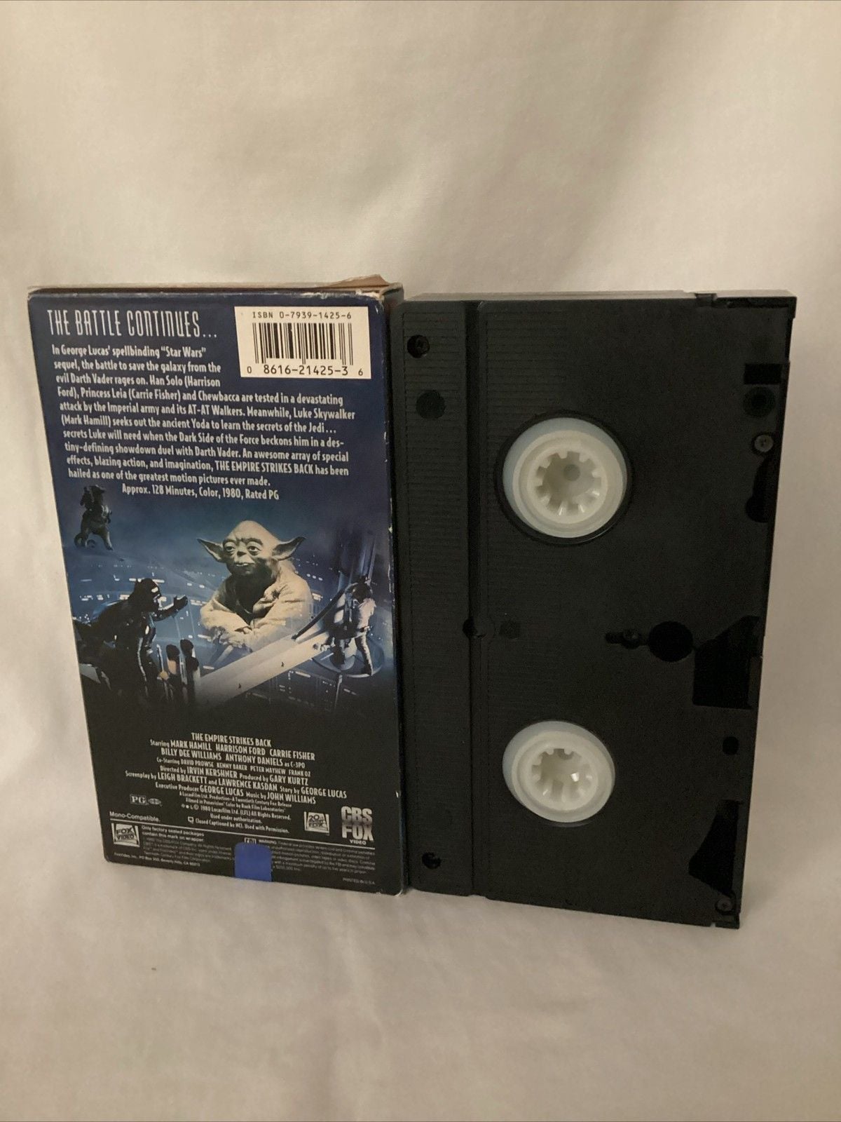 Star Wars The Empire Strikes Back - VHS Video Tape - Harrison Ford, Mark Hamill 2