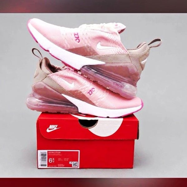 Nike Air Max 270 Women’s Low Top Sneakers Pink White Gray Defects