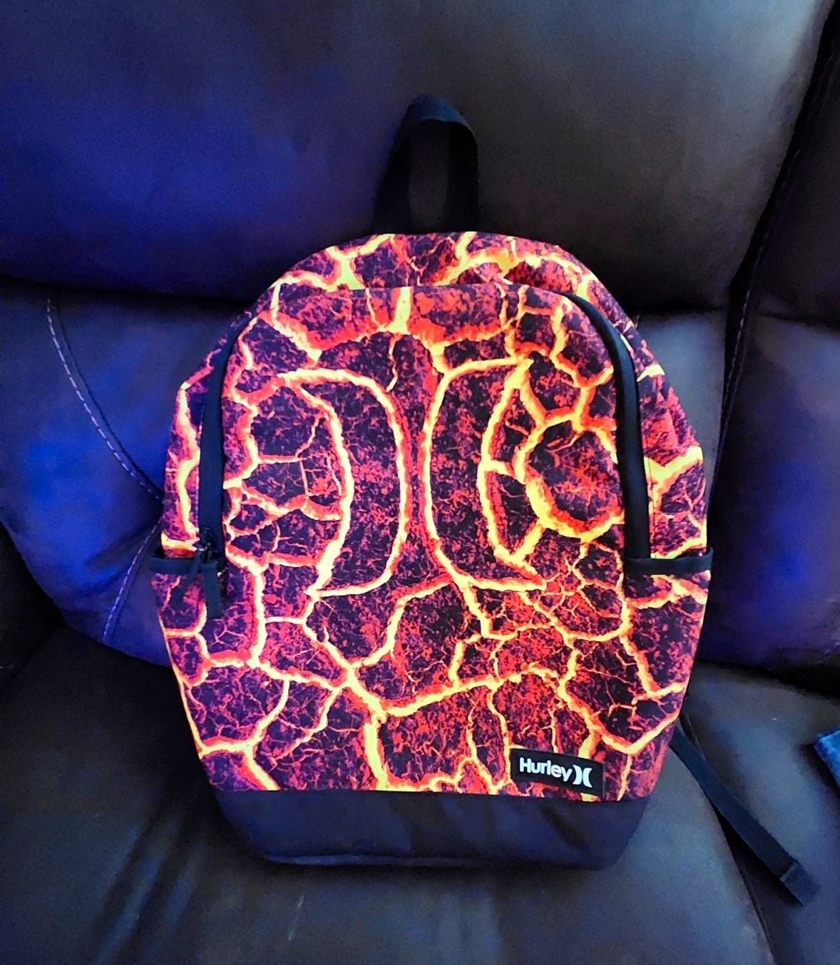 Hurley Abstract Pattern Backpack Zip Closure Adjustable Strap Pockets 2