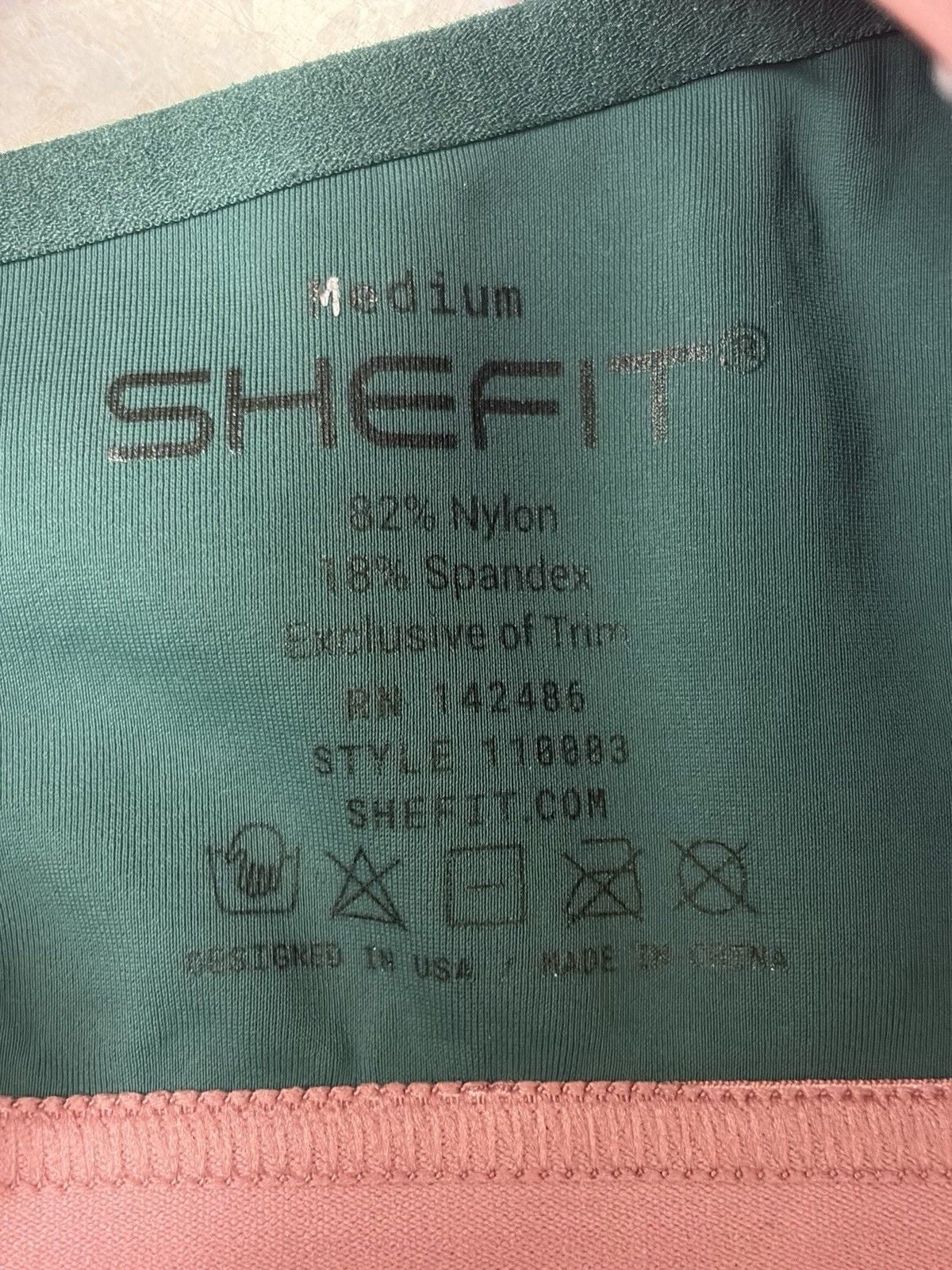 Shefit Women's High Impact Sports Bra Medium Green Front Zip 4