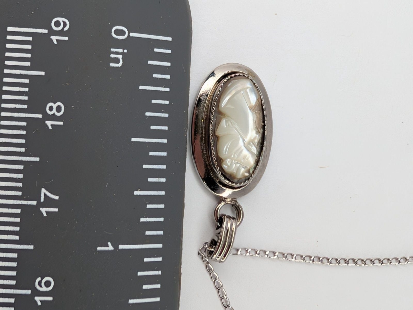 Vintage Sterling Silver Sarah Coventry Cameo Pendant And Necklace 5