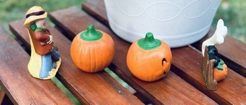 Vintage Halloween Kitschy Hand Painted Ceramic Figurines Spooky Season Set Of 4 10