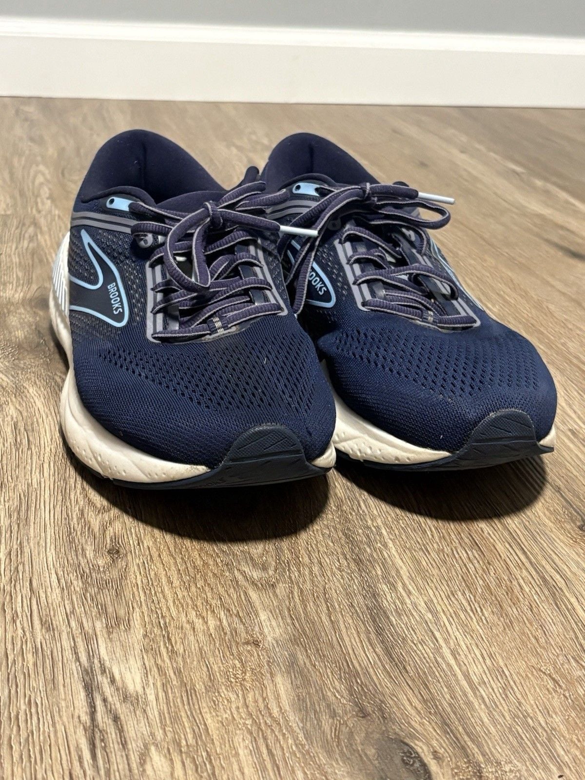 Brooks Beast GTS 23 Men's Size 9.5 Blue/White 4E Mesh Running Shoes 110401 13