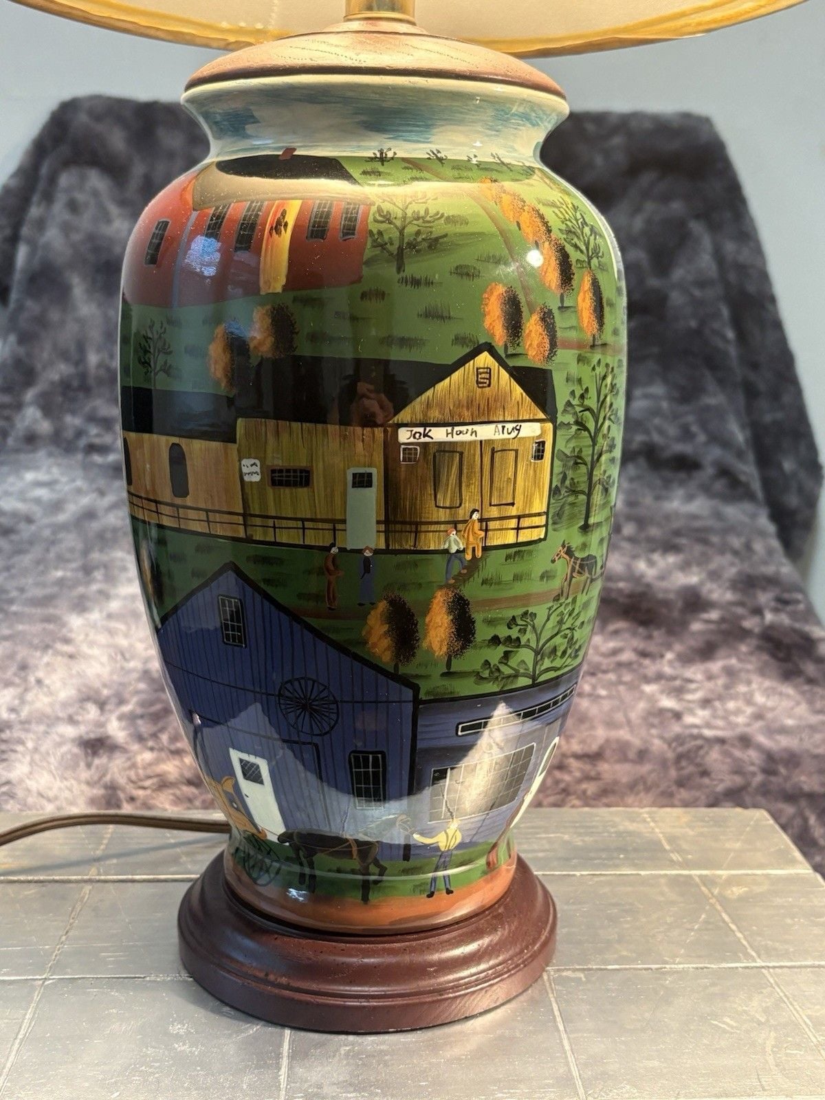 Vintage Ceramic Folk Art Table Lamp Hand Painted Country Farm House Scene 3
