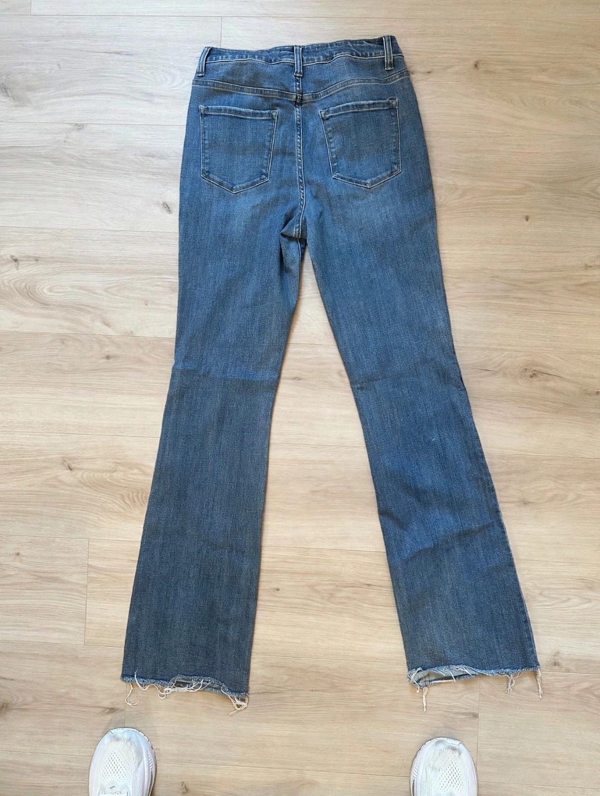 Women's Blue Flare Jeans Frayed Pocket Edges Raw Hem 9/28 27" Inseam 5