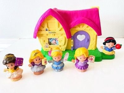 Fisher Price Little People Disney Snow White Cottage & Princesses 1