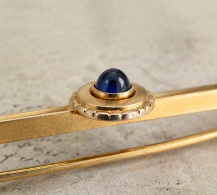 Antique 14K Gold & Sapphire Cabochon Bar Brooch | Edwardian c.1900–1920 5