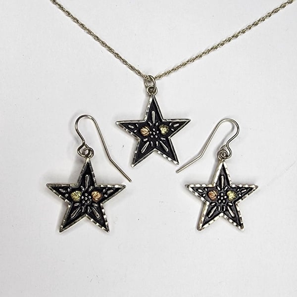 C.CO sterling Silver 12k Gold Star Earrings And Pendant Set With 18" Chain