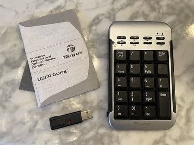Targus AKP01US Wireless Keypad 1