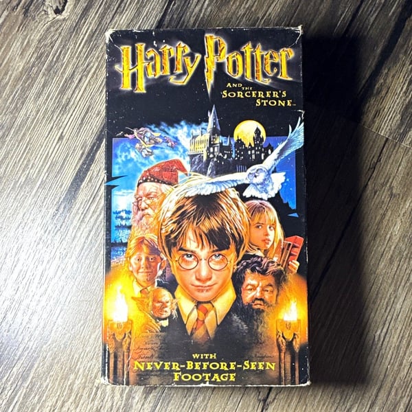 Warner Home Video Harry Potter and the Sorcerer's Stone VHS NTSC PG 2001