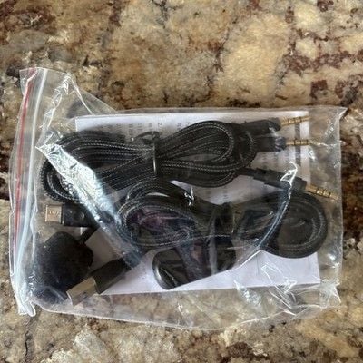 UHM G2000 Wireless Gaming Headset Blue Over-Ear USB-C NEW in Sealed BOX 5